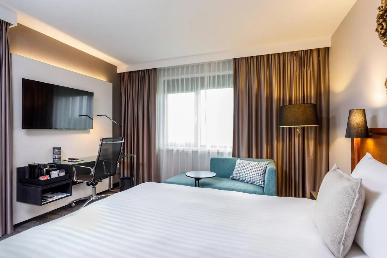 Hotel Courtyard By Marriott Amsterdam Airport Hoofddorp 4*,  Países Bajos